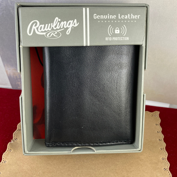 Rawlings Bases Loaded Tri-Fold Leather Wallet - Picture 3 of 4